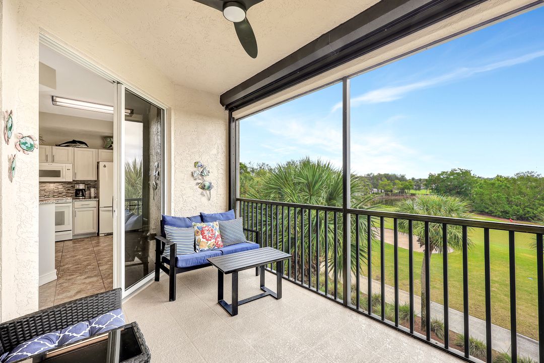 20800 Hammock Greens Ln #305, Estero, FL 33928