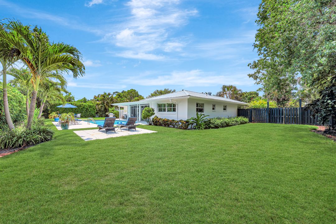 1118 Pompei Ln, Naples, FL 34103