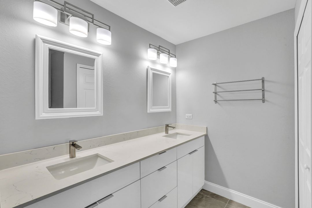 1509 NW 33rd Pl, Cape Coral, FL 33993