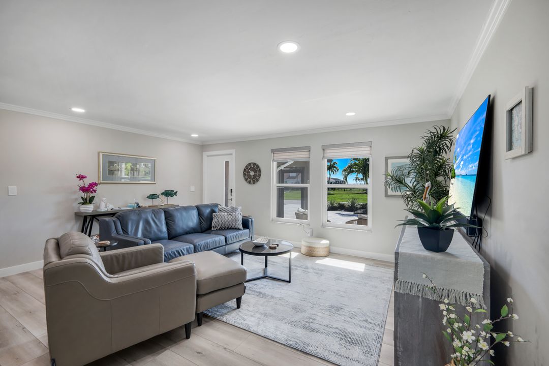 3514 SE 22nd Pl, Cape Coral, FL 33904