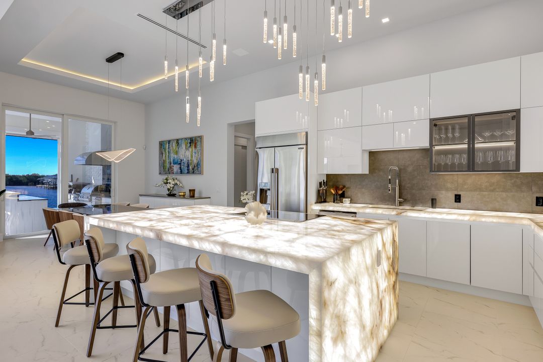 4316 Sands Blvd, Cape Coral, FL 33914