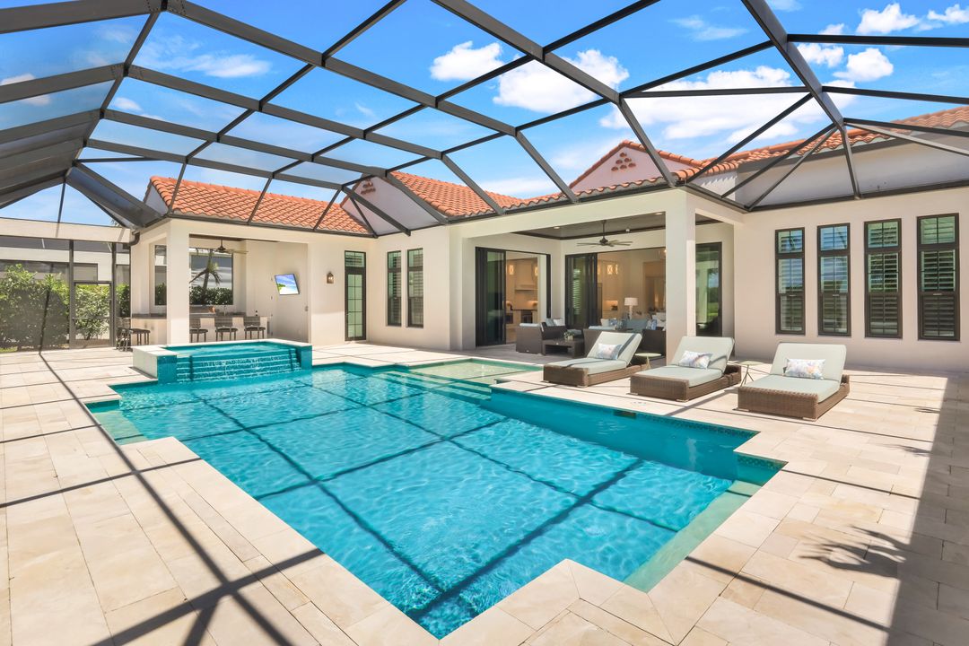 3233 Tavolara Ln, Naples, FL 34114