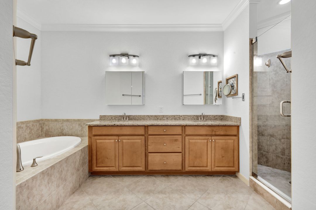 10240 Cobble Notch Loop #201, Bonita Springs, FL 34135