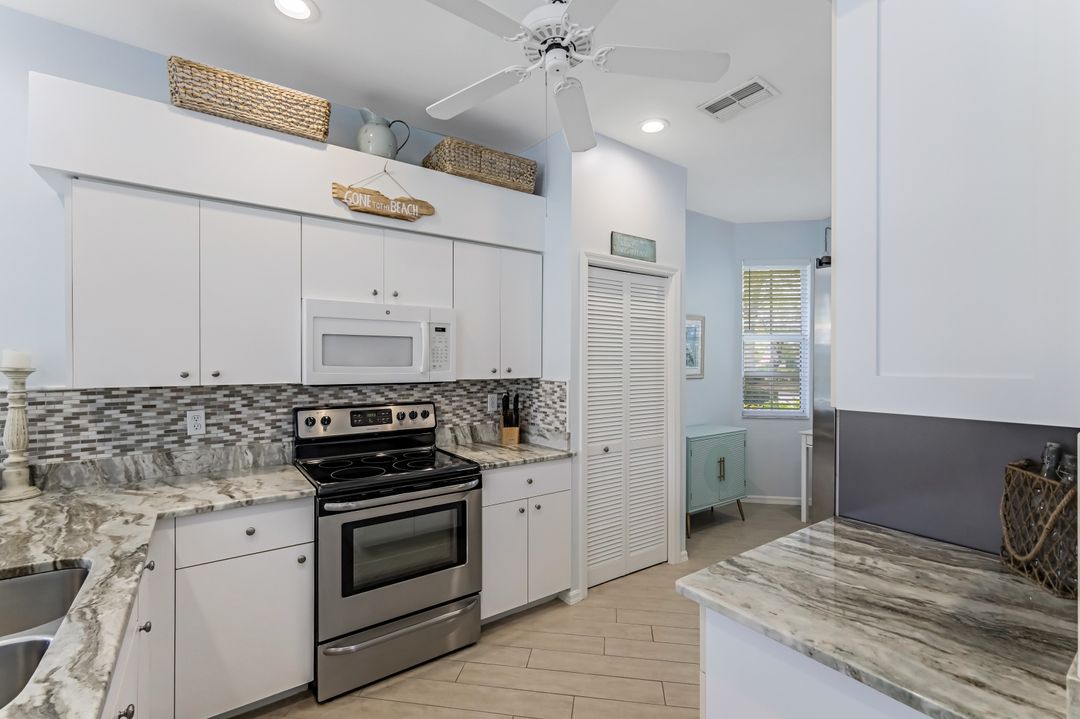 24977 Bay Cedar Dr, Bonita Springs, FL 34134