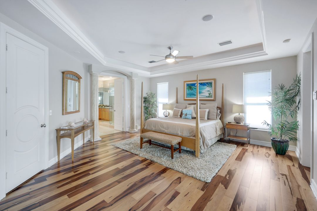1658 McIlvaine Ct, Marco Island, FL 34145
