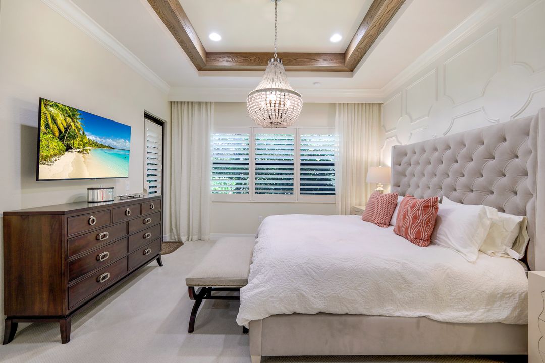 13730 Callisto Ave, Naples, FL 34109