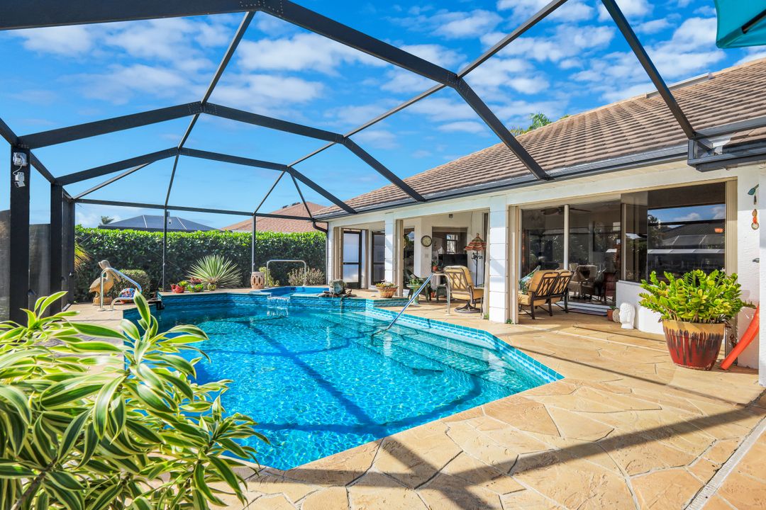 4913 SW 11th Ave, Cape Coral, FL 33914