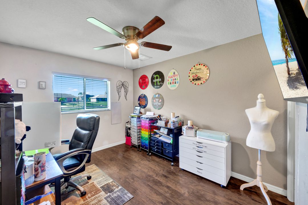 1121 NW 27th Ave, Cape Coral, FL 33993