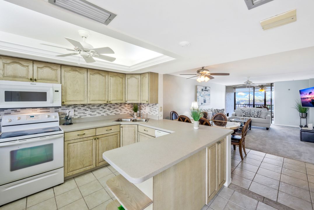 4280 SE 20th Pl #703, Cape Coral, FL 33904