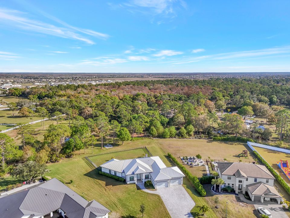 14051 Binghampton Dr, Fort Myers, FL 33905