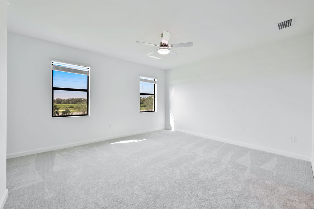 14273 Pine Lodge Ln, Fort Myers, FL 33913