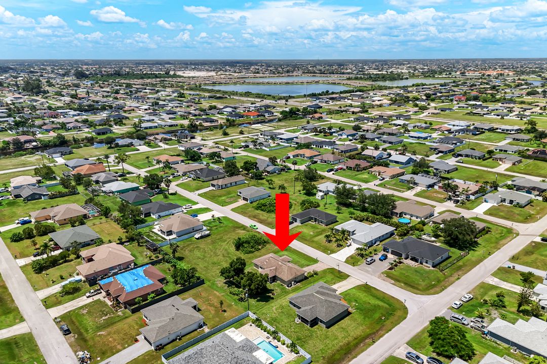 1007 NW 6th Ave, Cape Coral, FL 33993