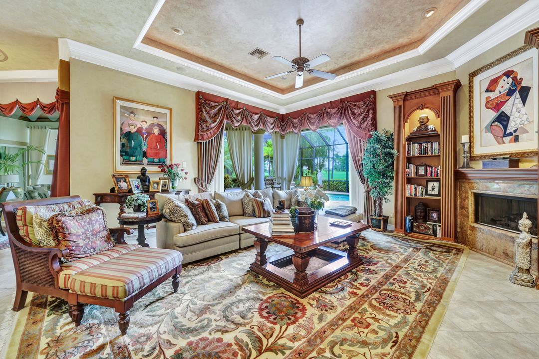 2743 Olde Cypress Dr, Naples, FL 34119