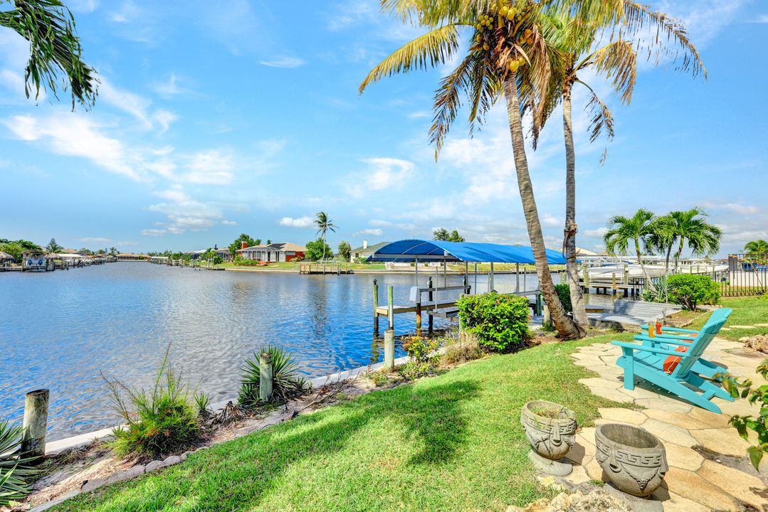 210 NW 32nd Pl, Cape Coral, FL 33993