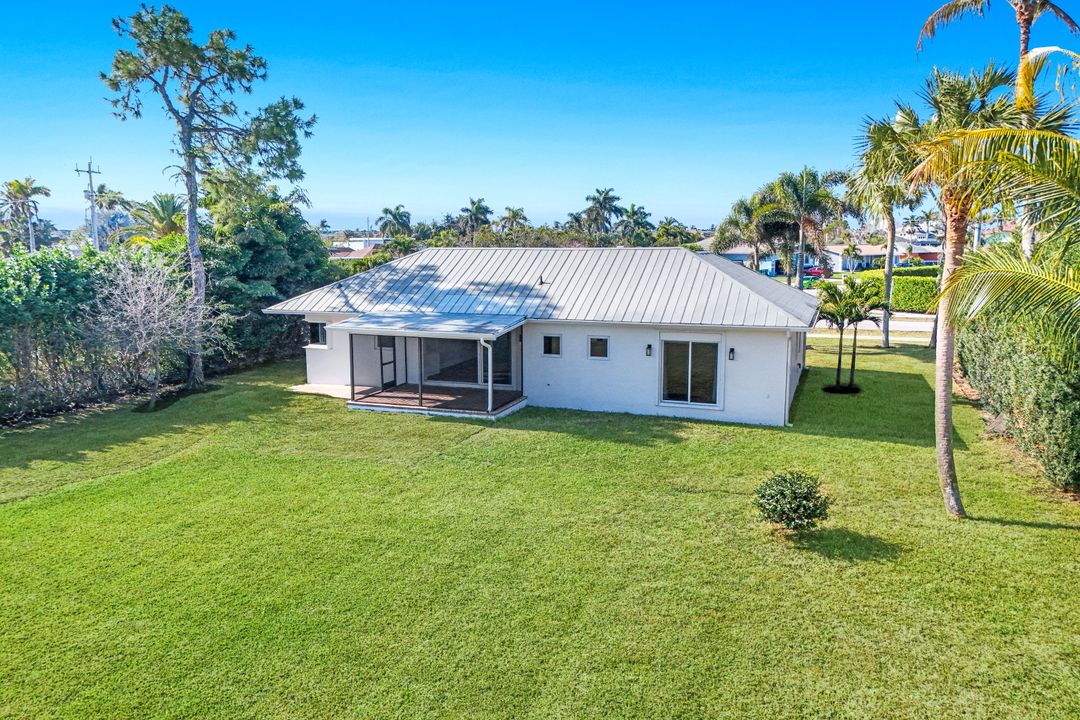 1242 Jamaica Rd, Marco Island, FL 34145