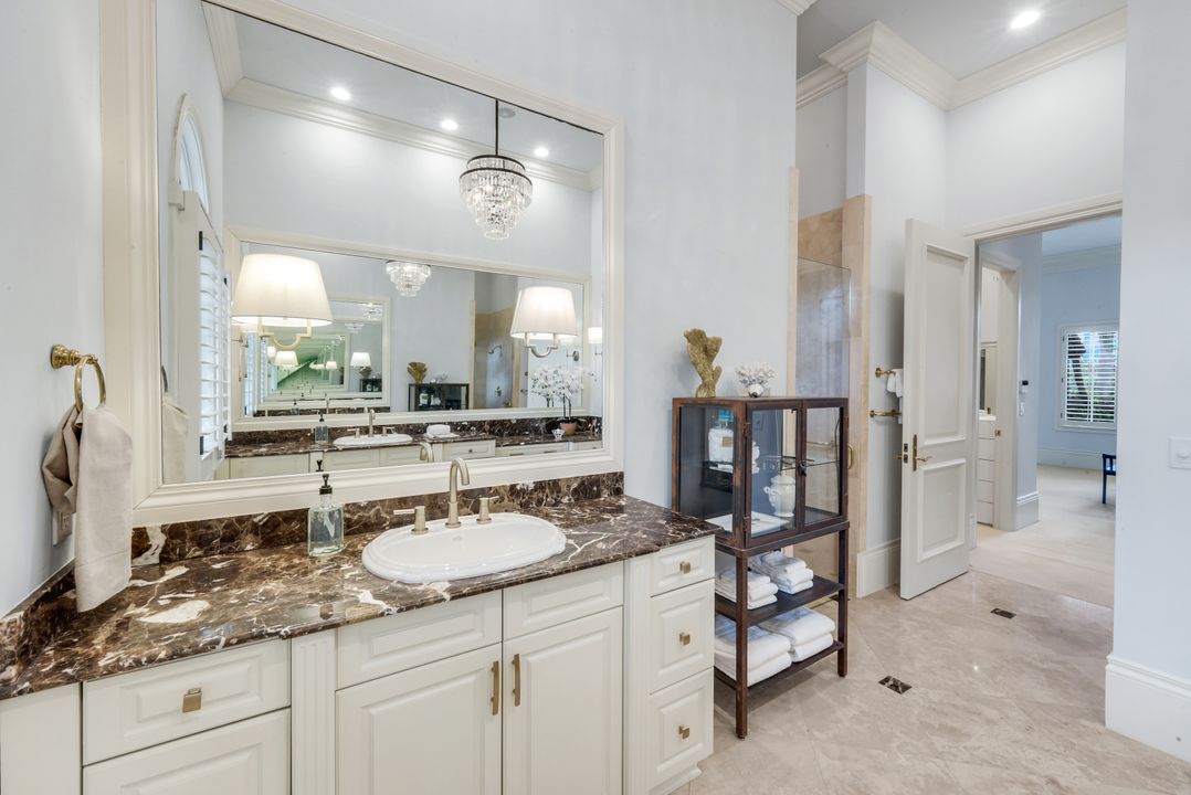 4650 Via Roma, Bonita Springs, FL 34134