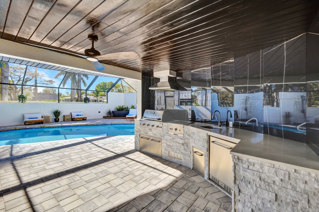 800 Sunset Vista Dr, Fort Myers, FL 33919