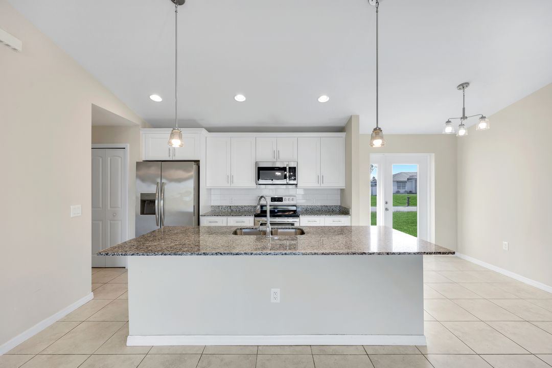 1734 NW 6th Pl, Cape Coral, FL 33993