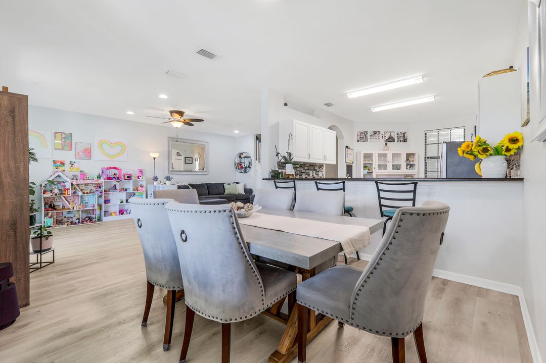 15239 Summit Pl Cir, Naples, FL 34119