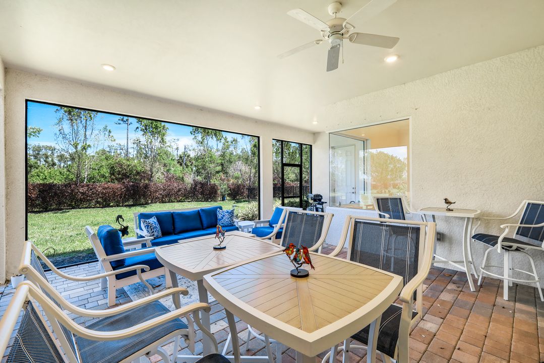 28105 Captiva Shell Lp, Bonita Springs, FL 34135