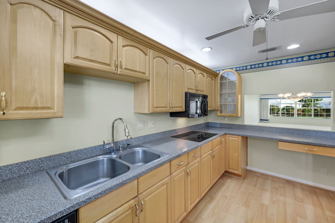 1351 Medinah Dr, Fort Myers, FL 33919