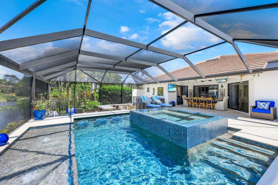 999 E Valley Dr, Bonita Springs, FL 34134