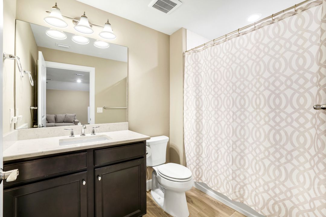 9373 Surfbird Ct, Naples, FL 34120