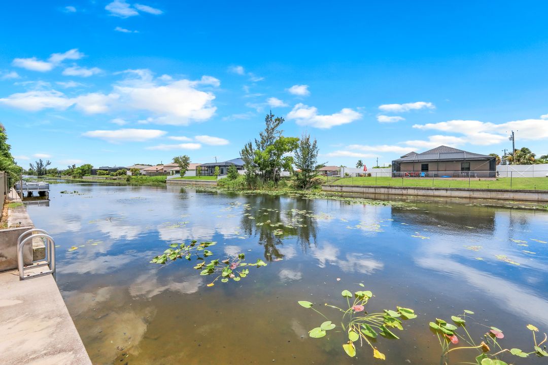 3214 SW 11th Pl, Cape Coral, FL 33914