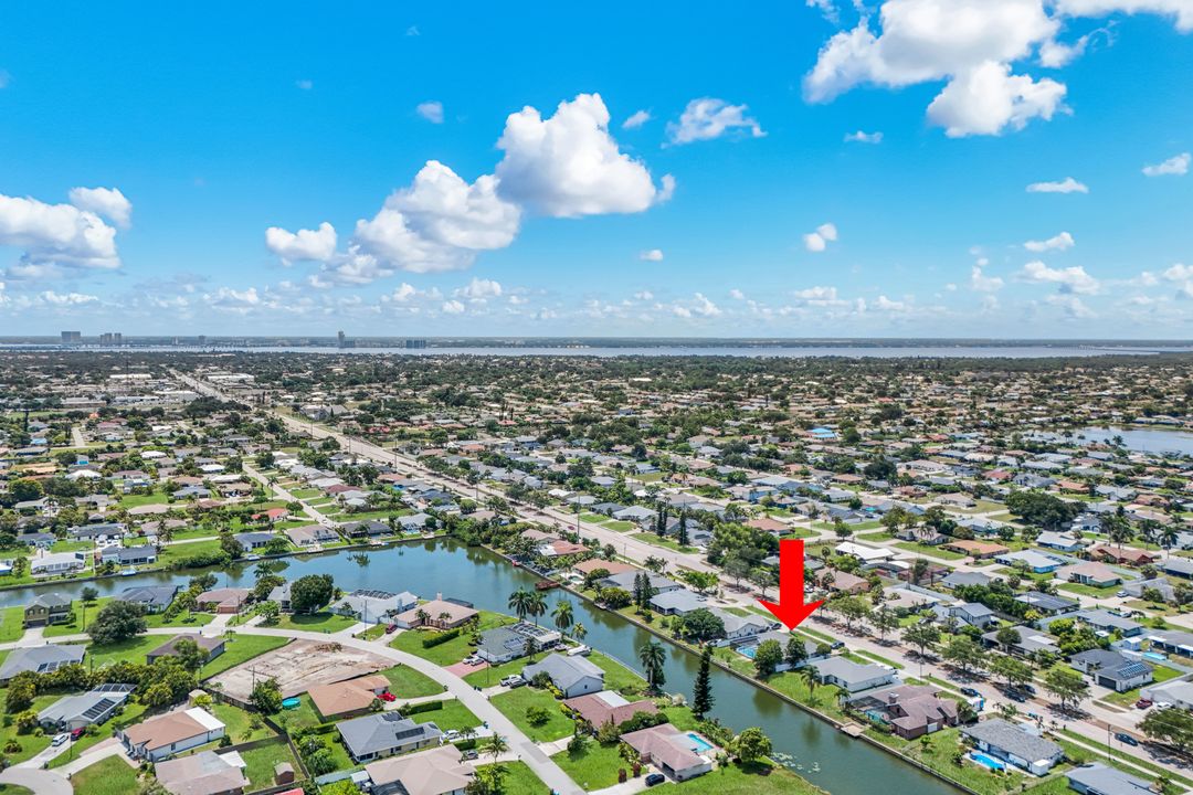 1813 Hancock Bridge Pkwy, Cape Coral, FL 33990