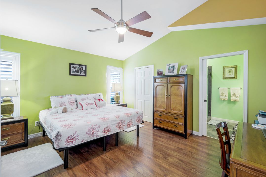7713 Ahoy Ave, Naples, FL 34109