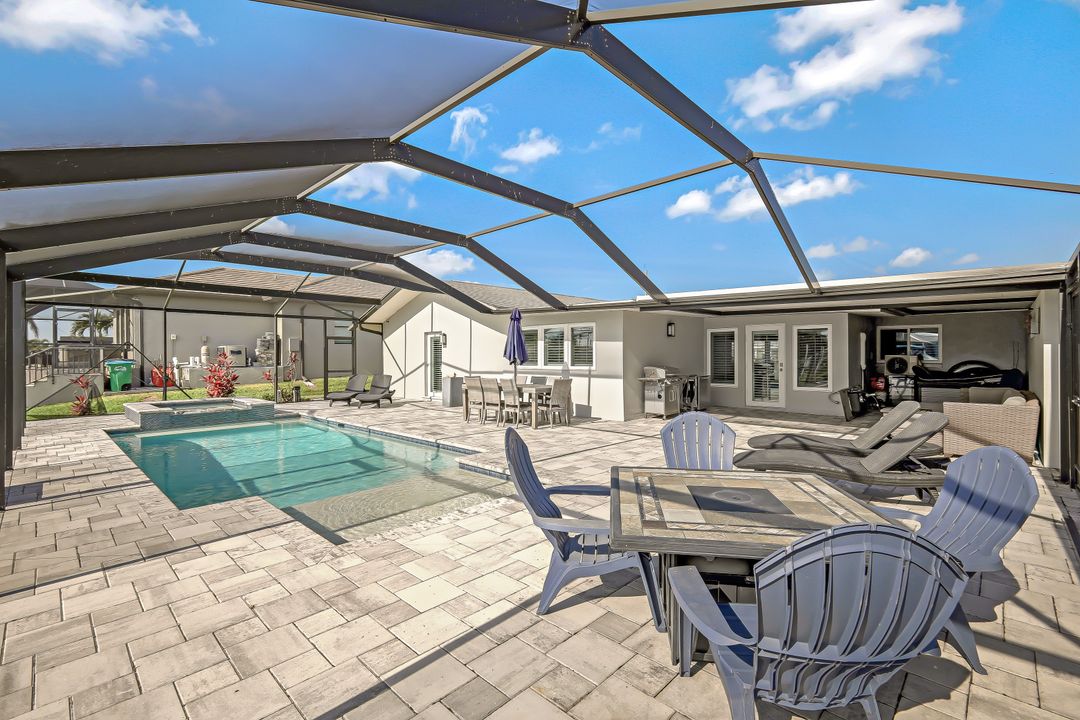 5333 Cortez Ct, Cape Coral, FL 33904