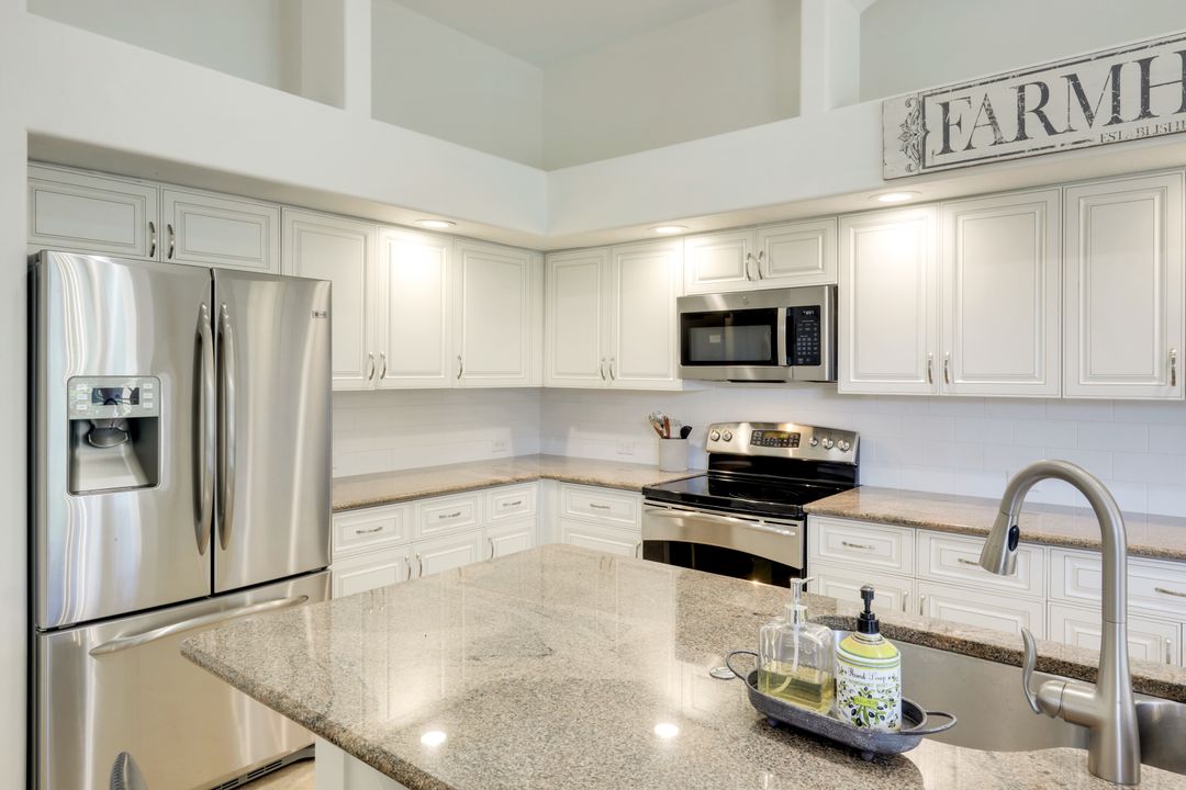 11416 Quail Village Way, Naples, FL 34119