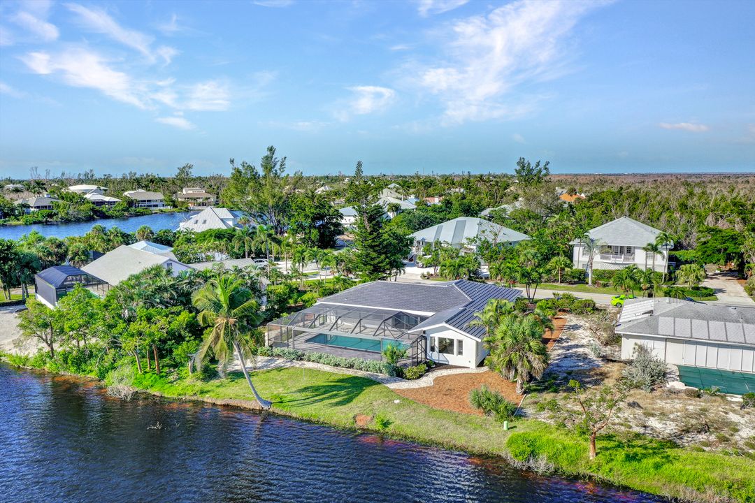 1475 Sand Castle Rd, Sanibel, FL 33957
