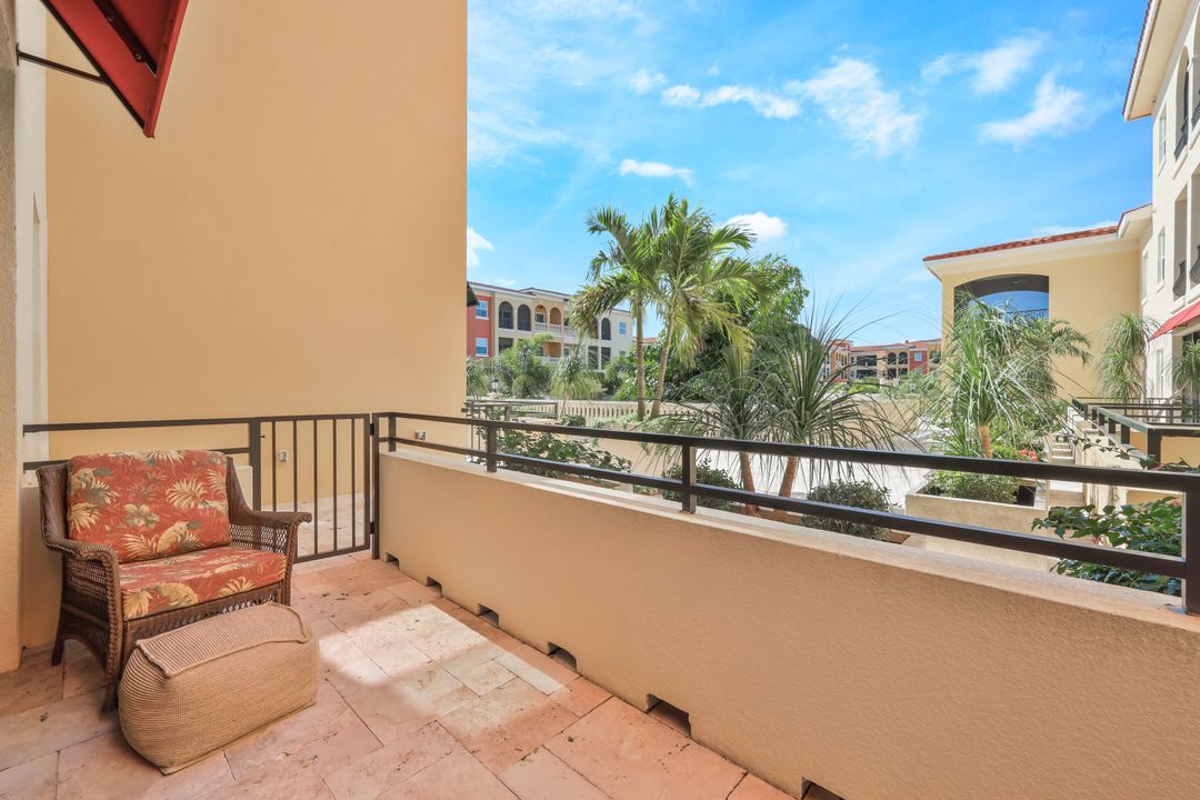 21460 Strada Nuova Circle #B206, Estero, FL 33928