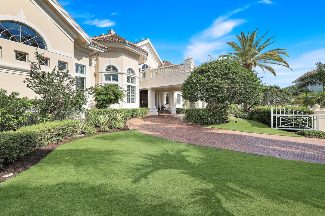 490 Renard Ct, Marco Island, FL 34145