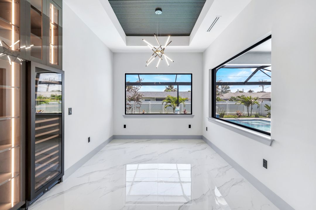 405 Mohawk Pkwy, Cape Coral, FL 33914