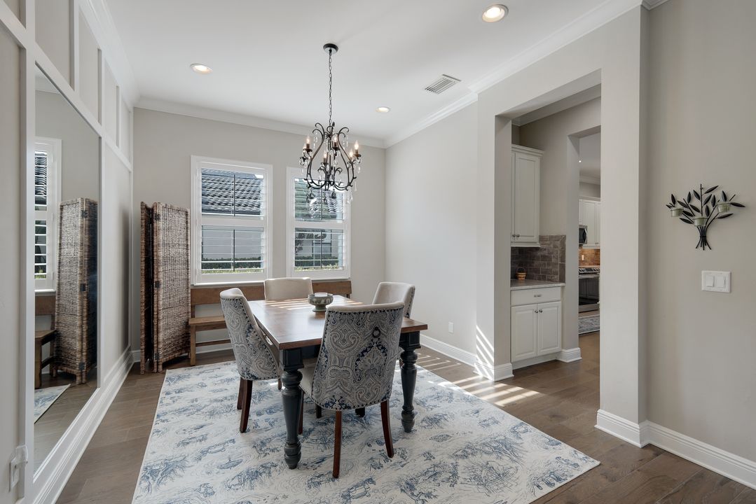 4665 Abaca Cir, Naples, FL 34119