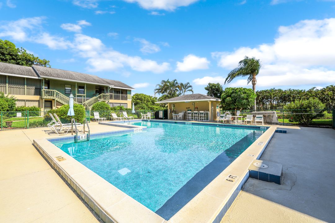 5501 Rattlesnake Hammock Rd #109, Naples, FL 34113