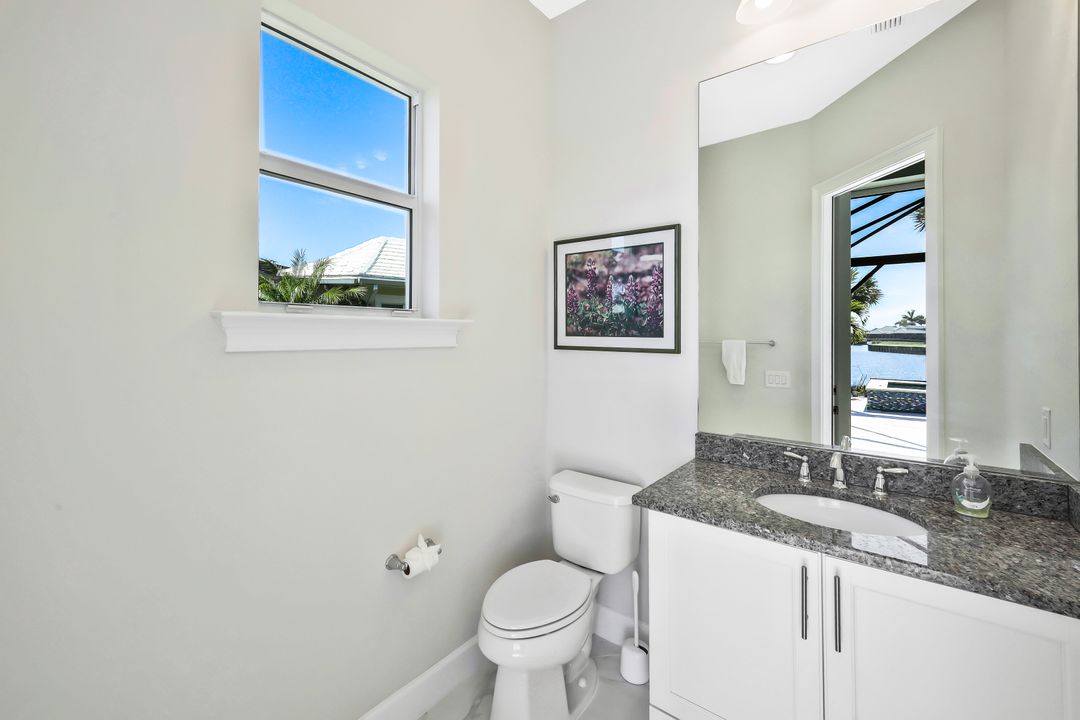 6072 Lucaya Wy, Naples, FL 34112