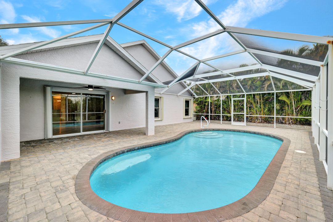 15645 Beachcomber Ave, Fort Myers, FL 33908