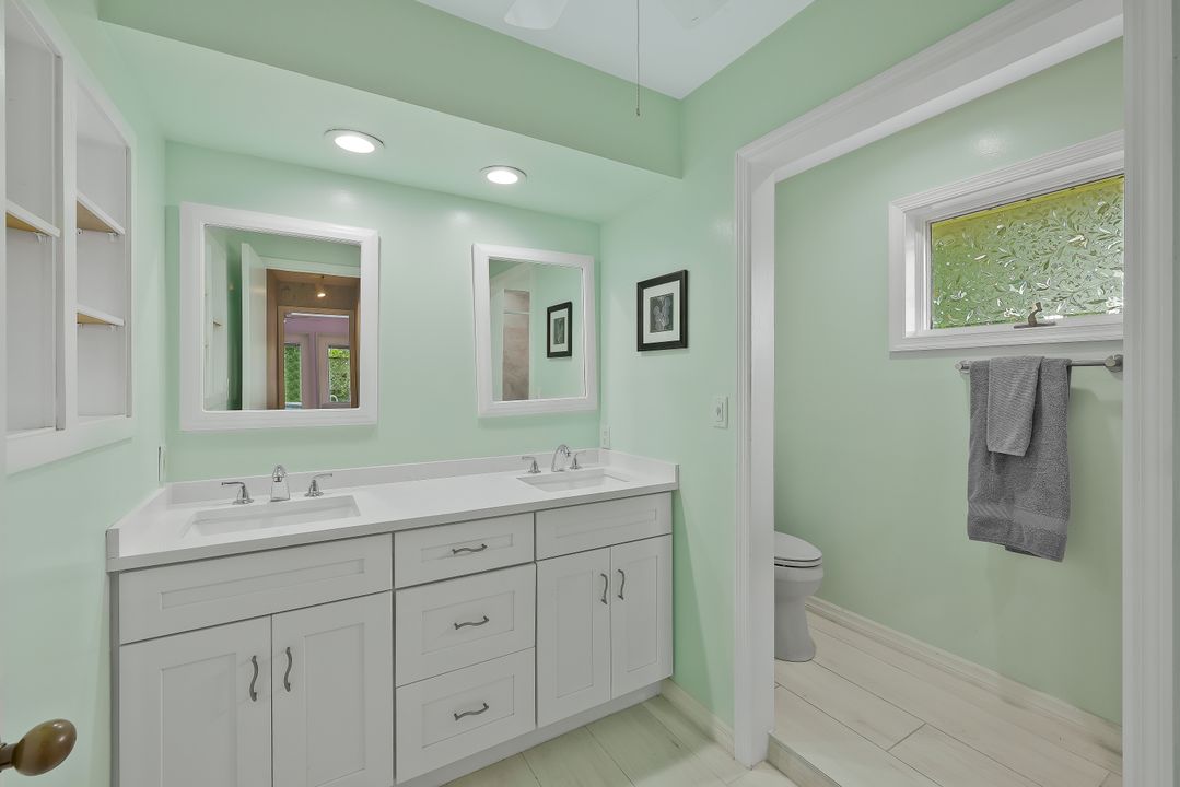 10370 Main Dr, Bonita Springs, FL 34135