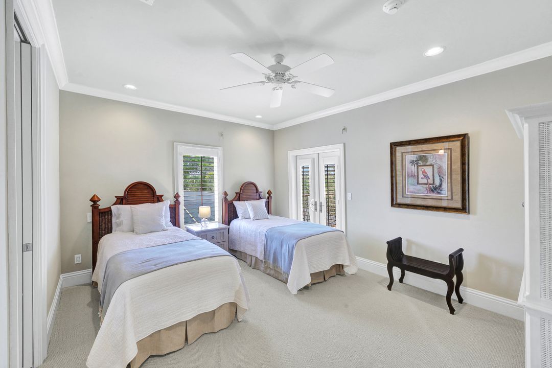 11993 Collier's Reserve Dr, Naples, FL 34110