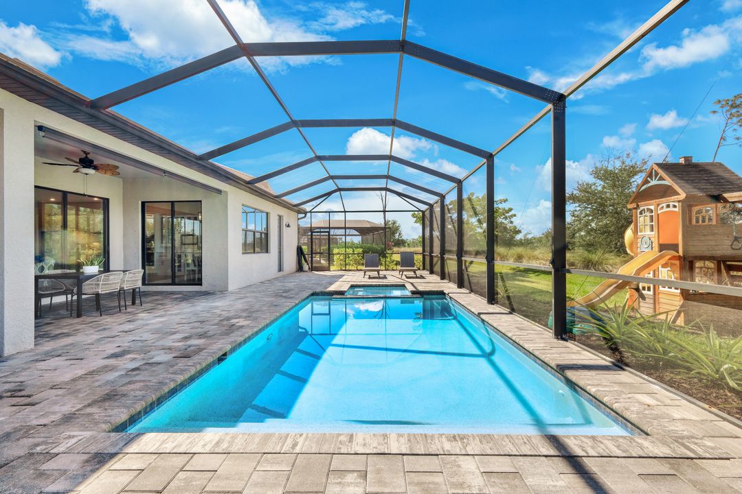 11689 Canopy Loop, Fort Myers, FL 33913