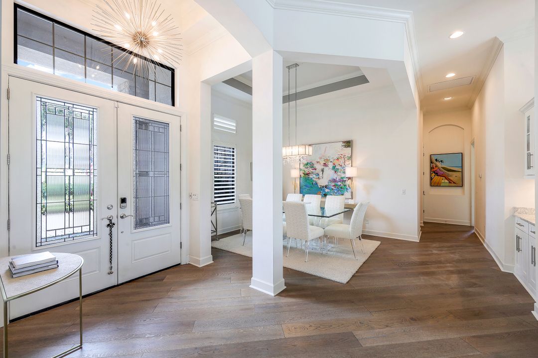 8668 Amour Ct, Naples, FL 34119