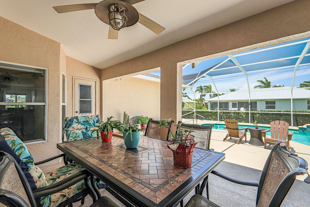 1933 SW 38th St, Cape Coral, FL 33914