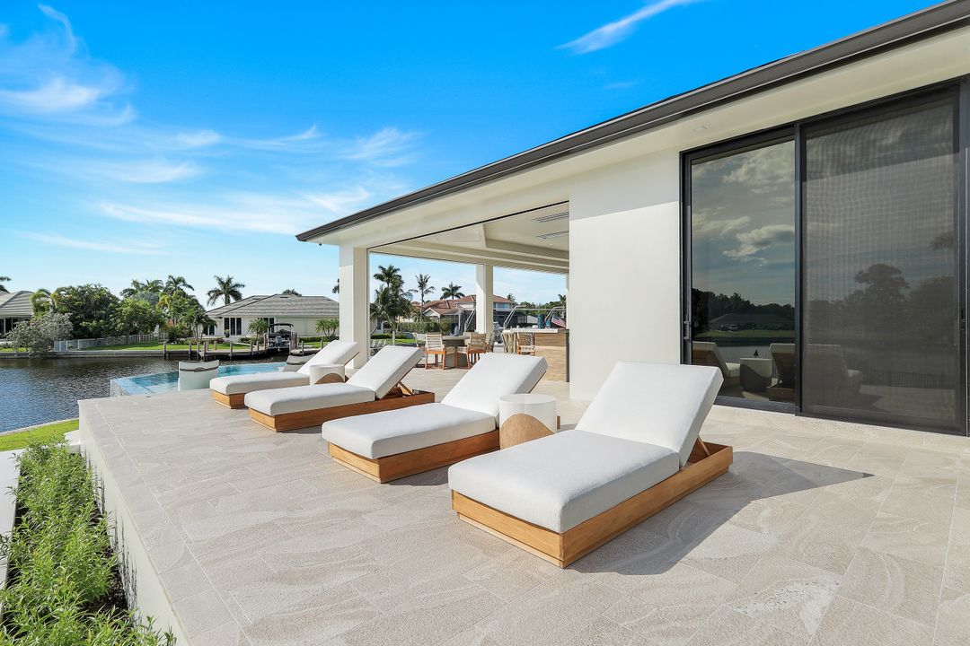 1610 Briarwood Ct, Marco Island, FL 34145