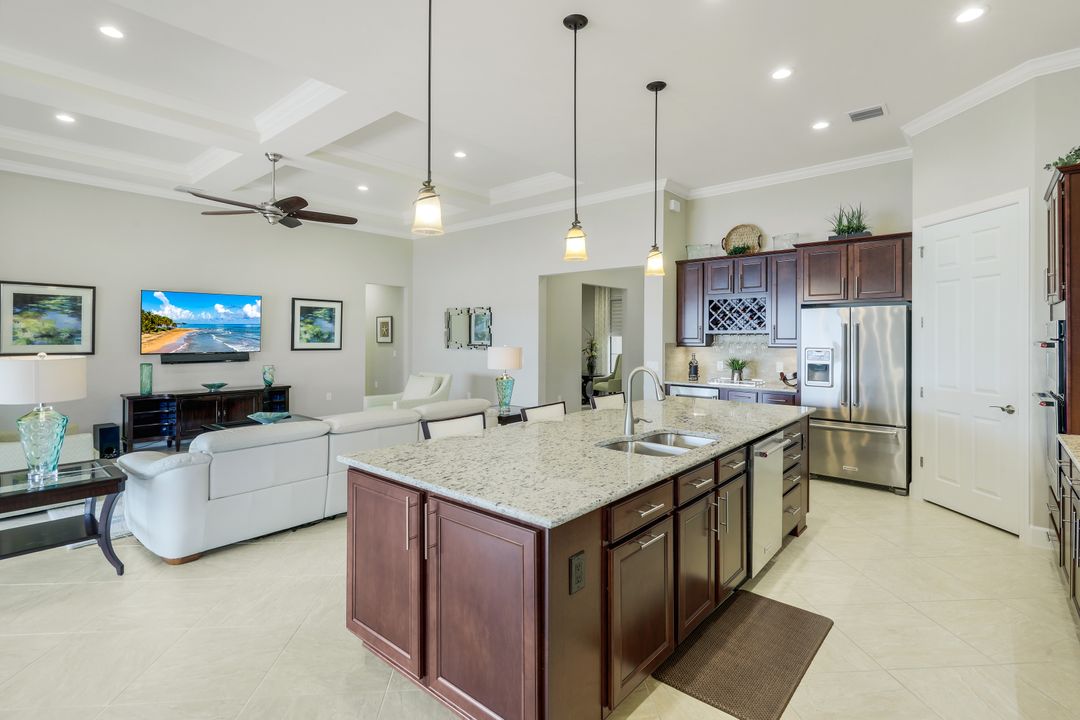 14441 Pine Hollow Drive, Estero, FL 33928