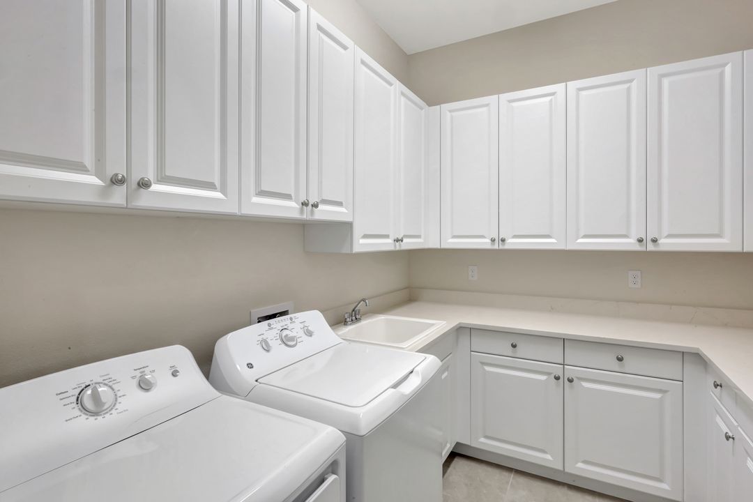 28562 Sicily Loop, Bonita Springs, FL 34135