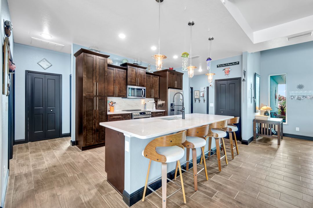 514 SW 19th St, Cape Coral, FL 33991