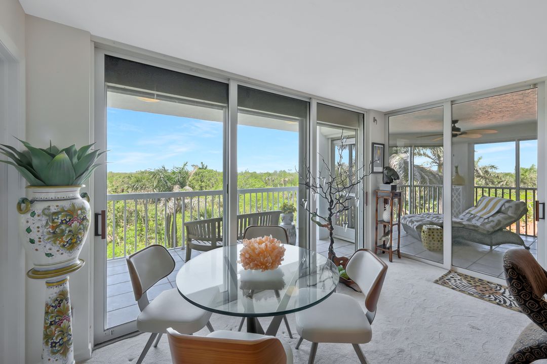 6573 Marissa Loop #303, Naples, FL 34108